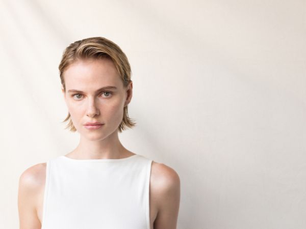 Cheveux courts : 2 coiffures faciles à réaliser
