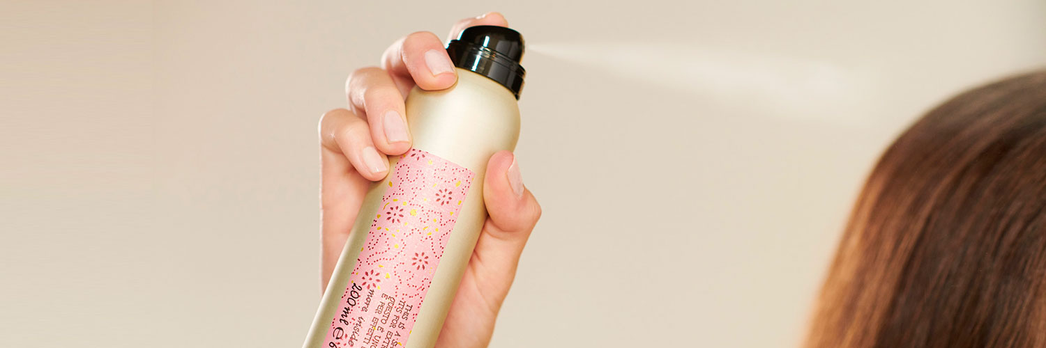 Laque Cheveux et Spray Coiffant