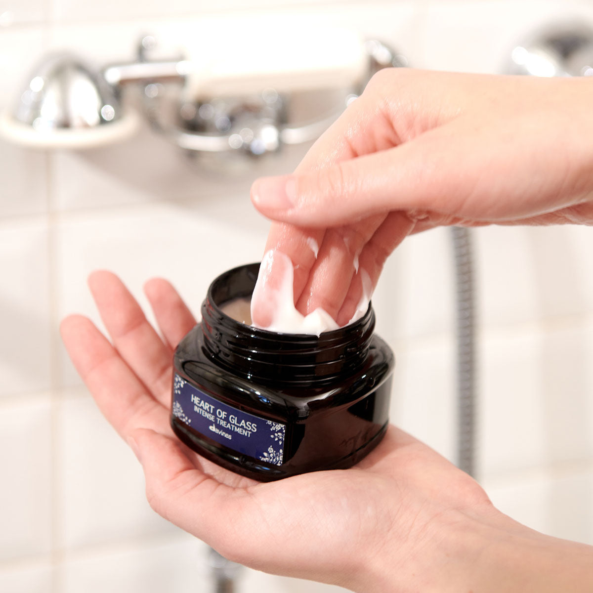 Davines France HEART OF GLASS Intense Treatment - Soin fortifiant et illuminateur pour blondes naturelles ou décolorées