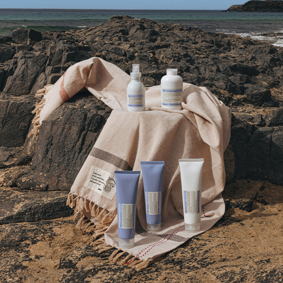 Davines France Serviette de plage - Serviette polyvalente, confortable et éco-responsable