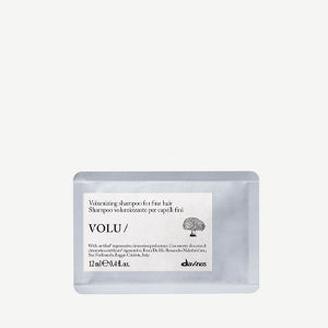 Cheveux fins - VOLU Shampoo 12ml Ce <b>shampoing volumateur</b> sublime les cheveux fins en leur apportant corps et légèreté. Une texture aérienne révélée dès le premier lavage Default Title Davines