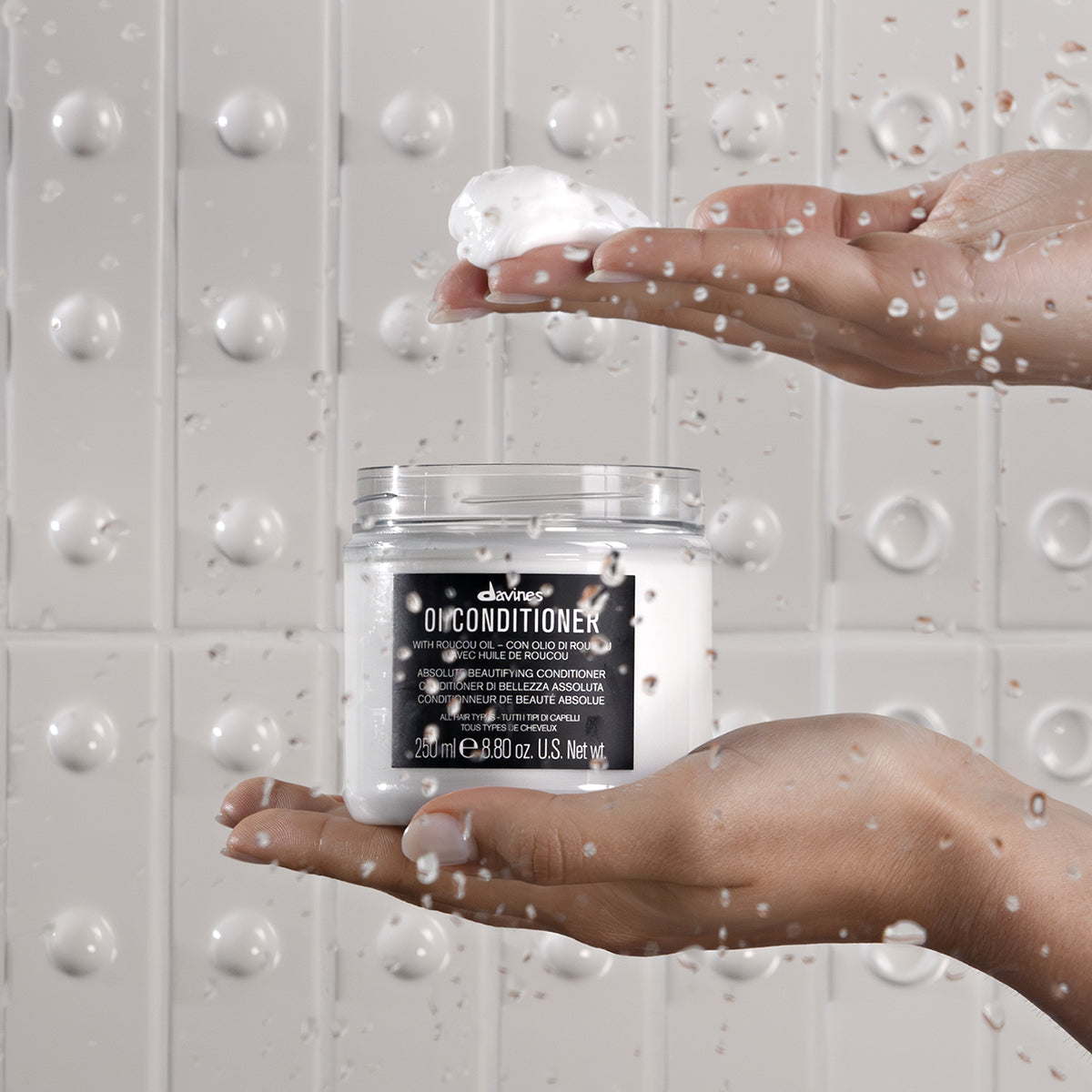 Davines France OI Conditioner - Conditionneur après-shampoing démêlant pour des cheveux brillants, doux et protégés contre les UV