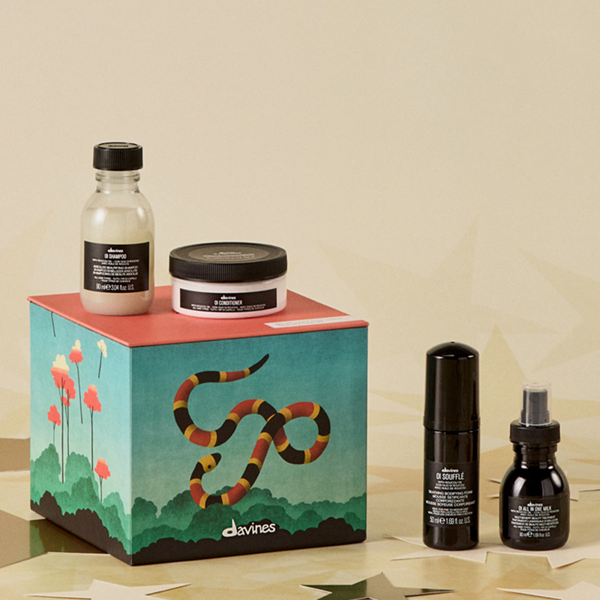 Davines France Coffret Découverte OI - Format voyage pour une brillance immédiate et une douceur extrême — le cadeau idéal à offrir ou à emporter partout