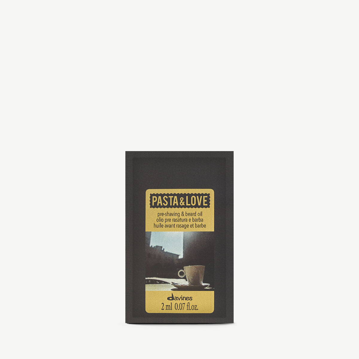 Huile
avant rasage et barbe Huile de préparation au rasage et après rasage pour définir, coiffer et structurer la barbe Davines