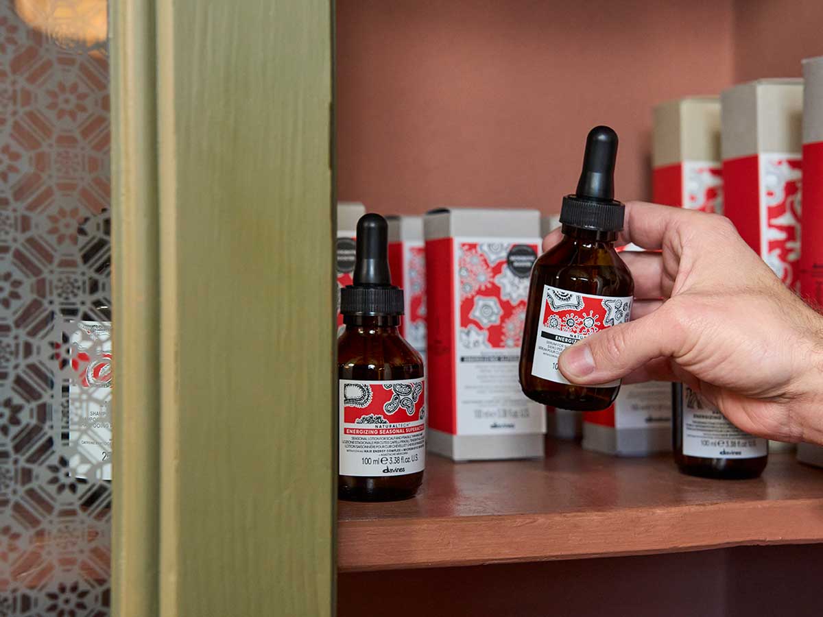 naturaltech tailoring salon soin capillaire cheveux professionnelle ecoresponsable davines