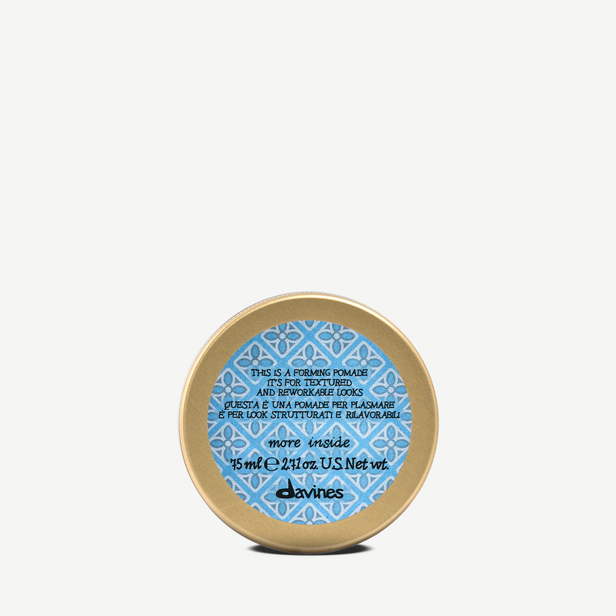 Davines France This is a Forming Pomade - Permet de créer une texture facile à travailler, notamment pour les coupes de cheveux courtes.