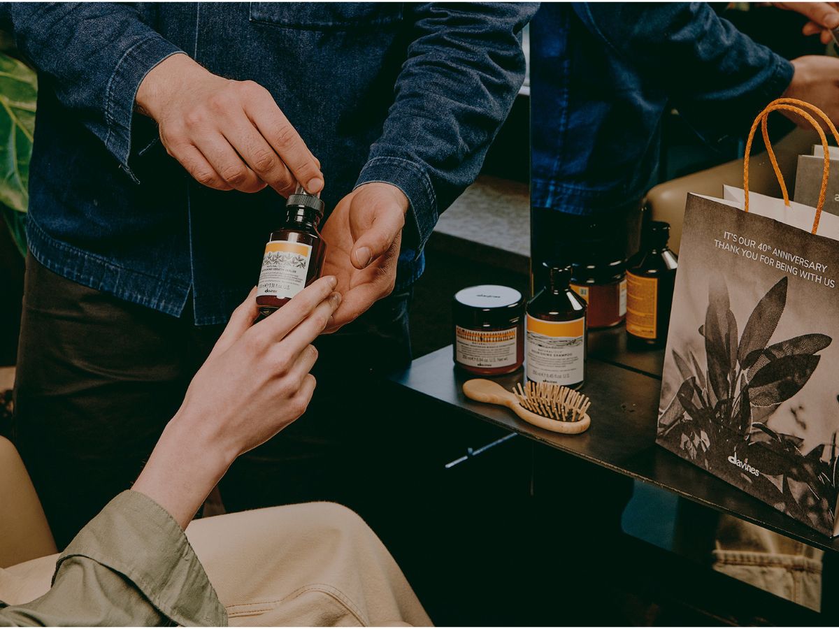 cheveux secs causes solutions astuces