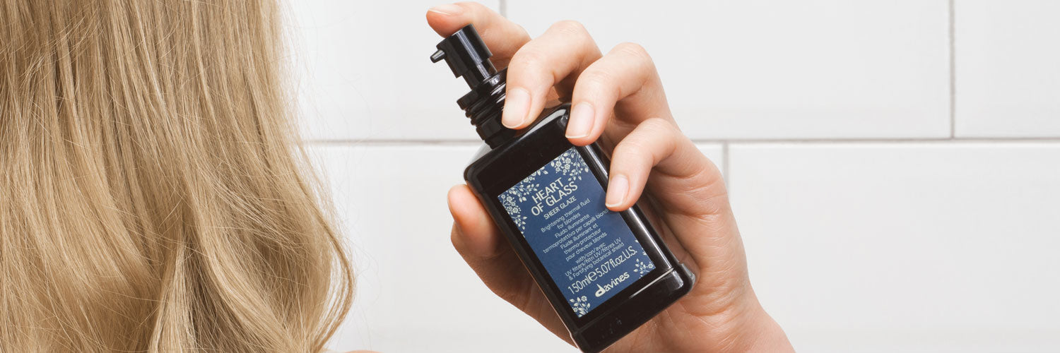 Cheveux Blonds et Décolorés