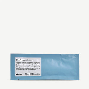 MINU
  Conditioner - Cheveux colorés Conditionneur après-shampoing pour cheveux colorés qui protège et illumine la couleur cosmétique. Default Title  Davines
