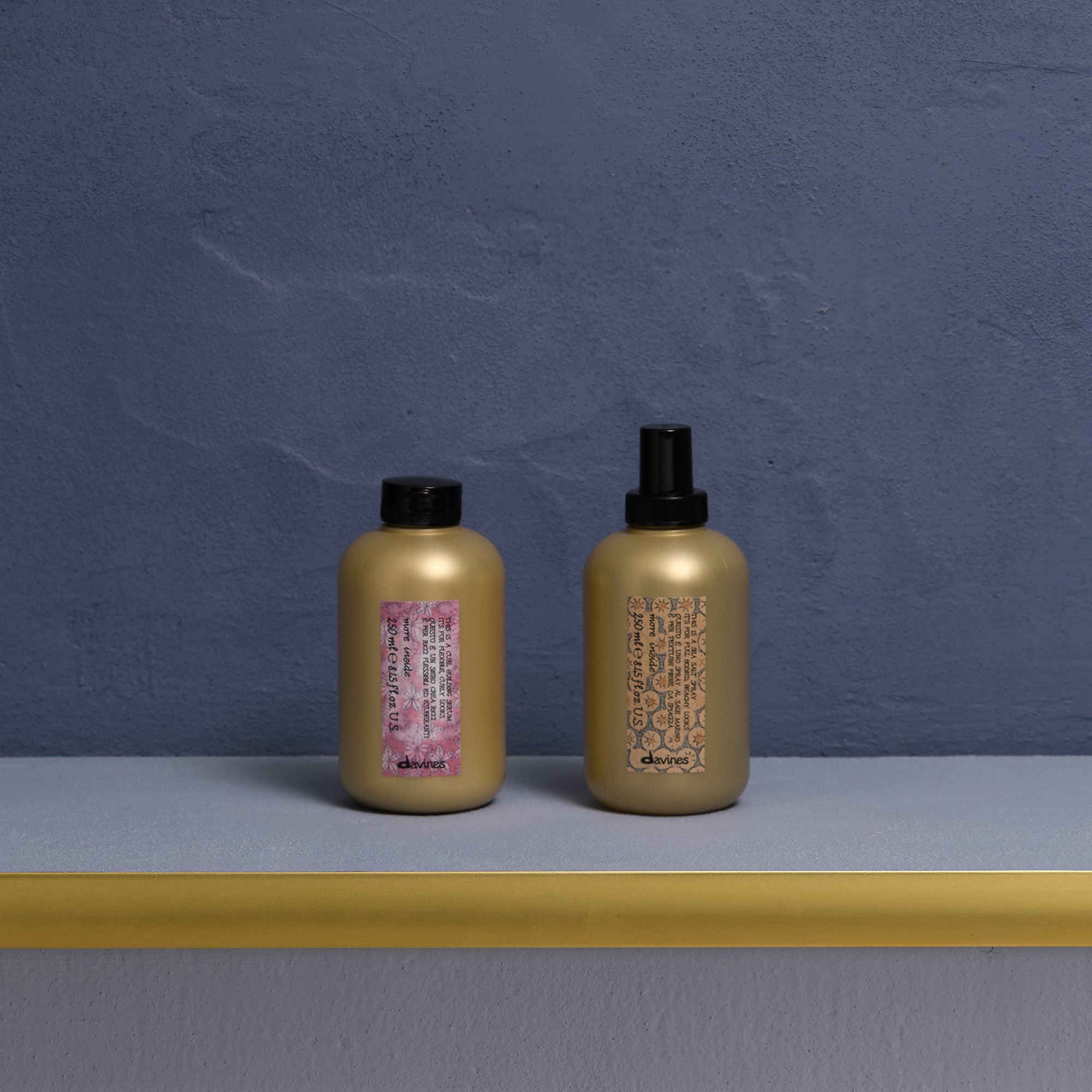 Translation missing: fr.products.general.vendor: MORE INSIDE This is a Sea Salt Spray  Spray coiffant au sel marin qui apporte texture et volume aux cheveux pour un style 