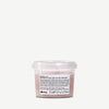 SOLU Sea Salt Scrub Cleanser  Shampoing exfoliant au sel marin pour le cuir chevelu et les cheveux sans volume.    Davines
