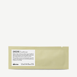 DEDE  Conditioner - Usage quotidien Conditionneur après-shampoing doux à usage quotidien pour tout type de cheveux, et idéal pour cheveux fins. 12 ml  Davines france
